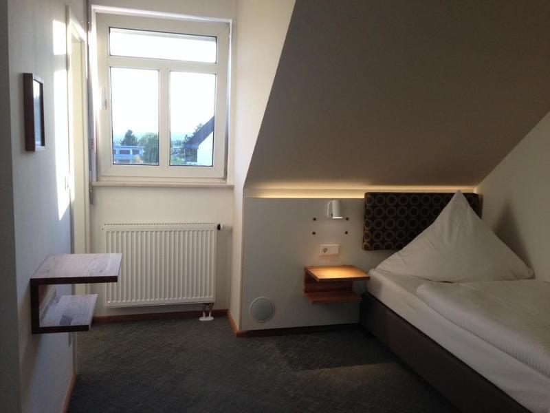 Hotel Schoene Aussicht Frankfurt am Main Buitenkant foto