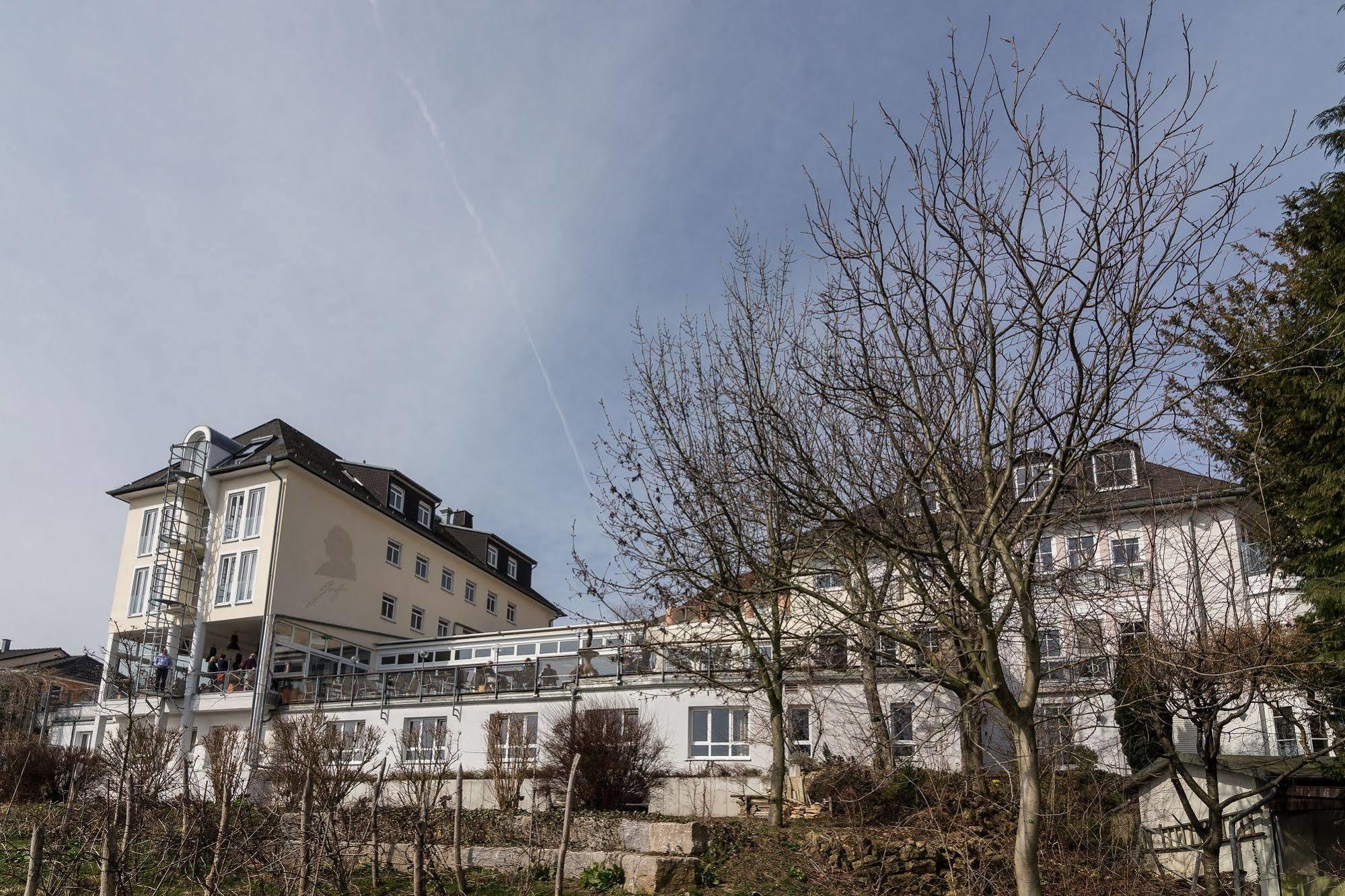 Hotel Schoene Aussicht Frankfurt am Main Buitenkant foto