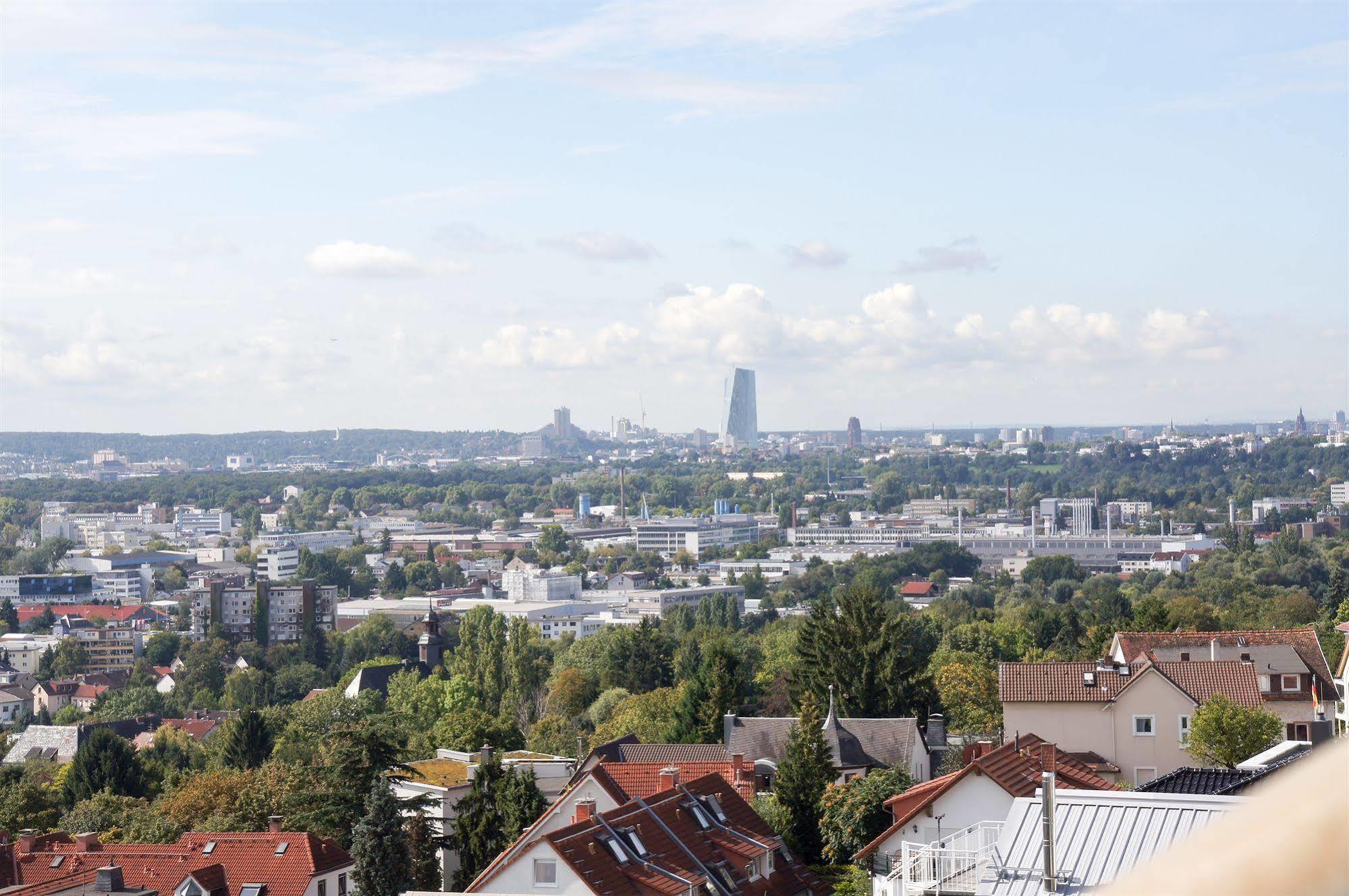 Hotel Schoene Aussicht Frankfurt am Main Buitenkant foto